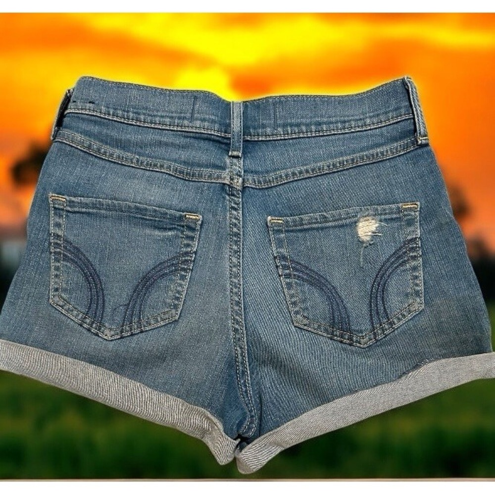 Hollister Size 1 Womens Blue Cotton Stretch Hi-Rise‎ Boyfriend Denim Shorts
